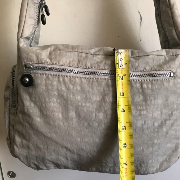 Kipling Medium Crossbody Flap Bag - Picture 4 of 8